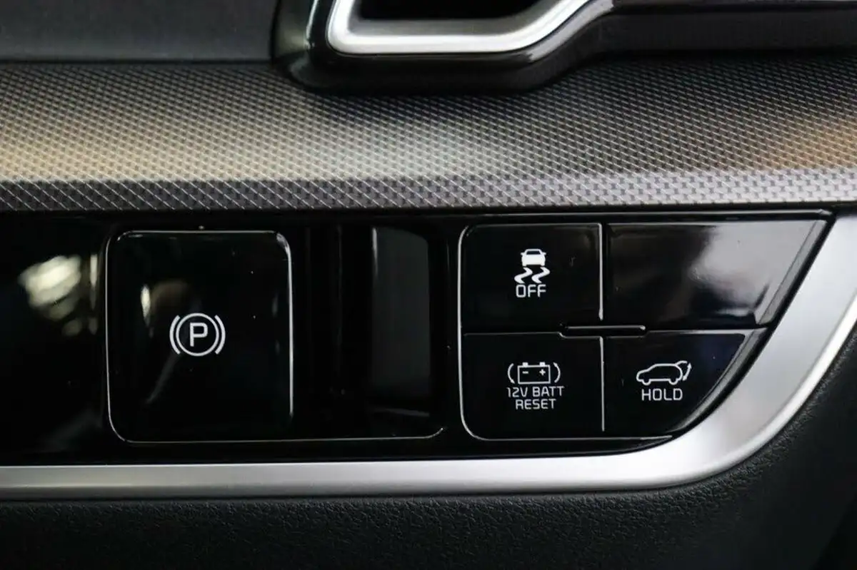 2022-kia-sportage-16-t-gdi-gt-line-s-226bhp-hev-1598cc-auto-big-23
