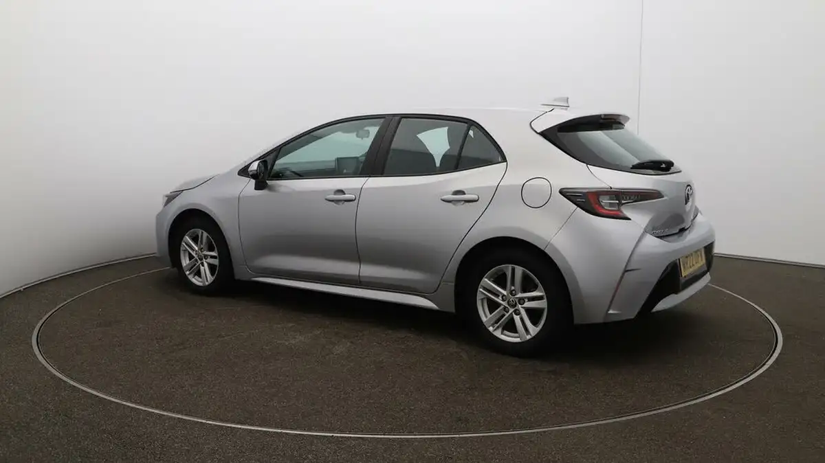 2022-toyota-corolla-18-vvt-i-icon-120bhp-trk-hatchback-5d-big-35