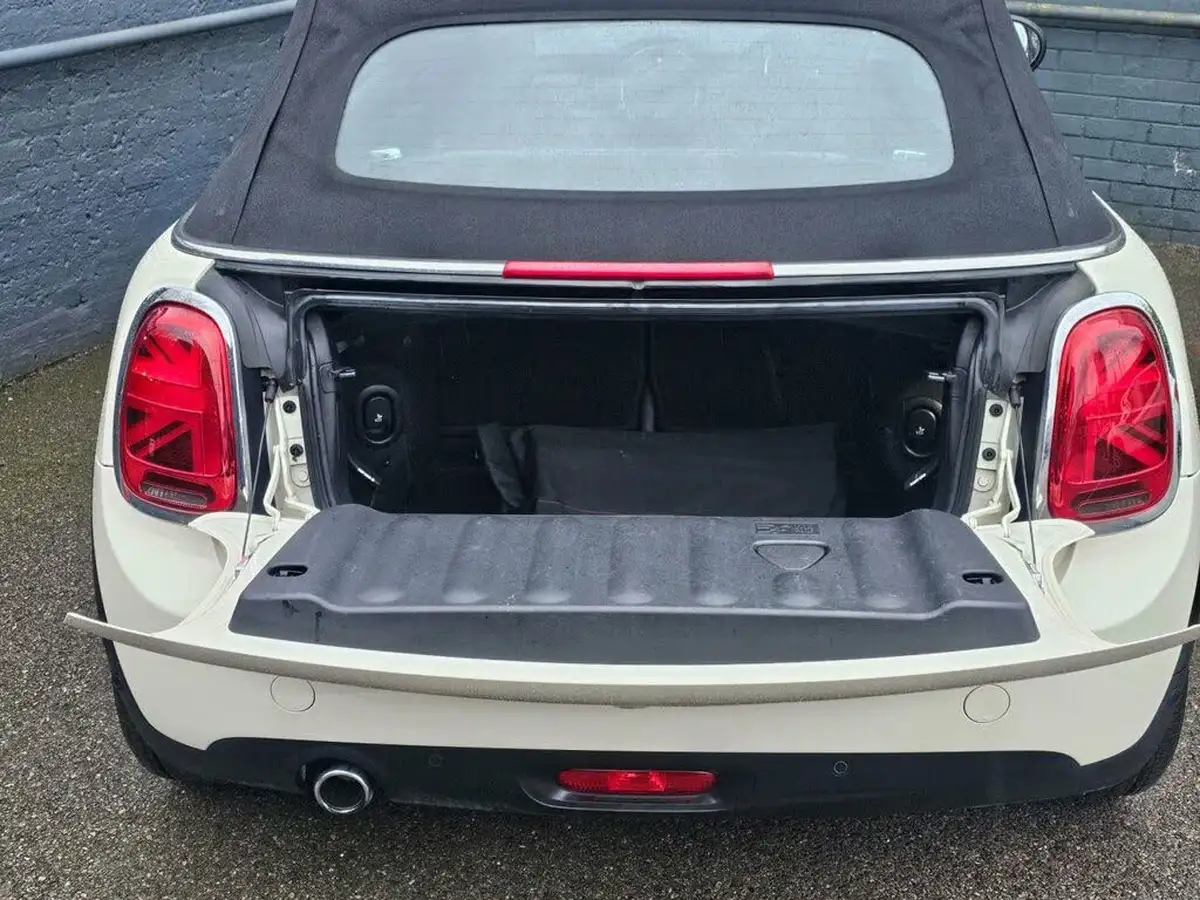 2018-mini-cooper-15-cooper-series-ii-ss-convertible-2d-big-17