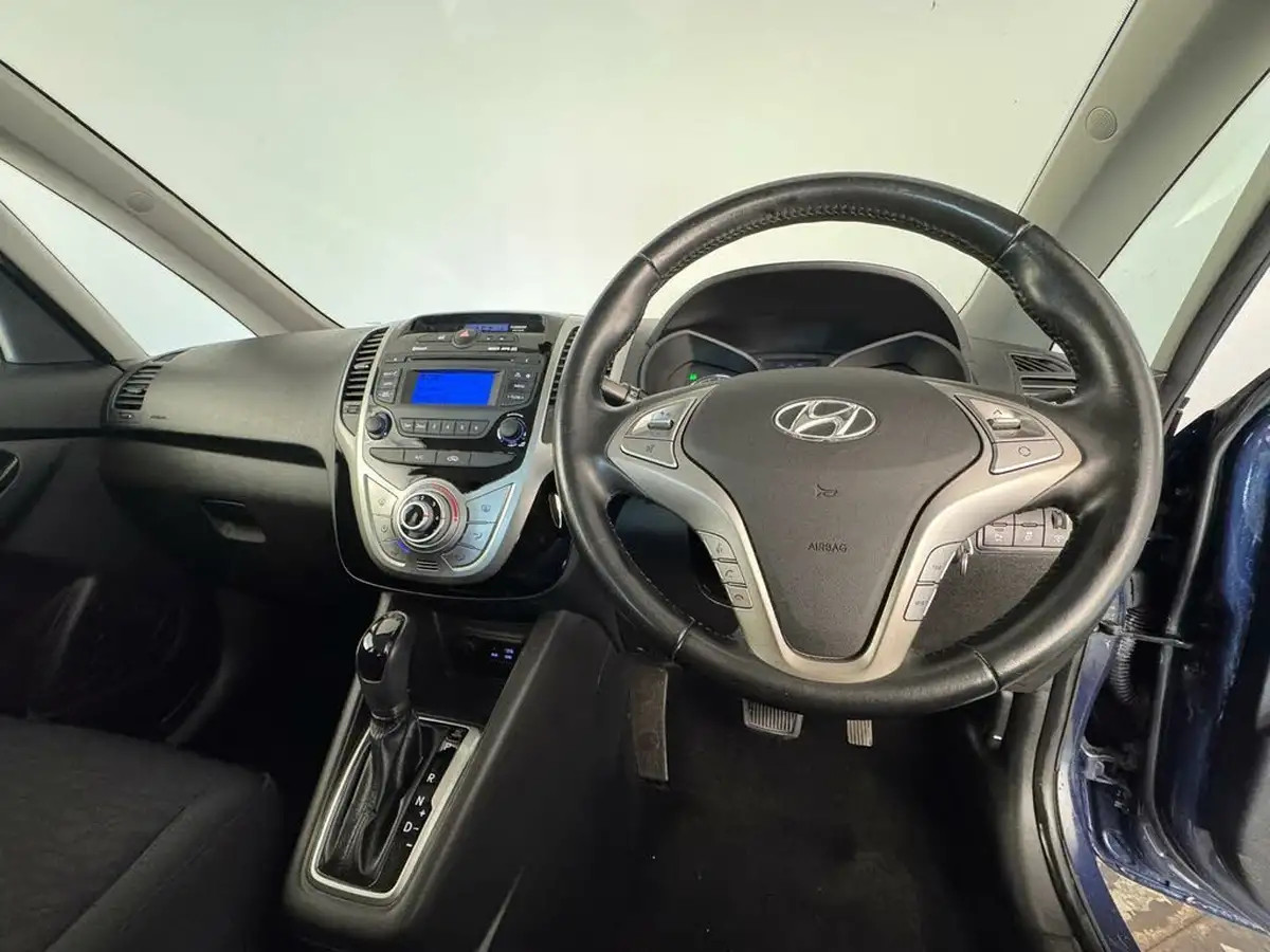 2019-hyundai-ix20-16-se-auto-big-20
