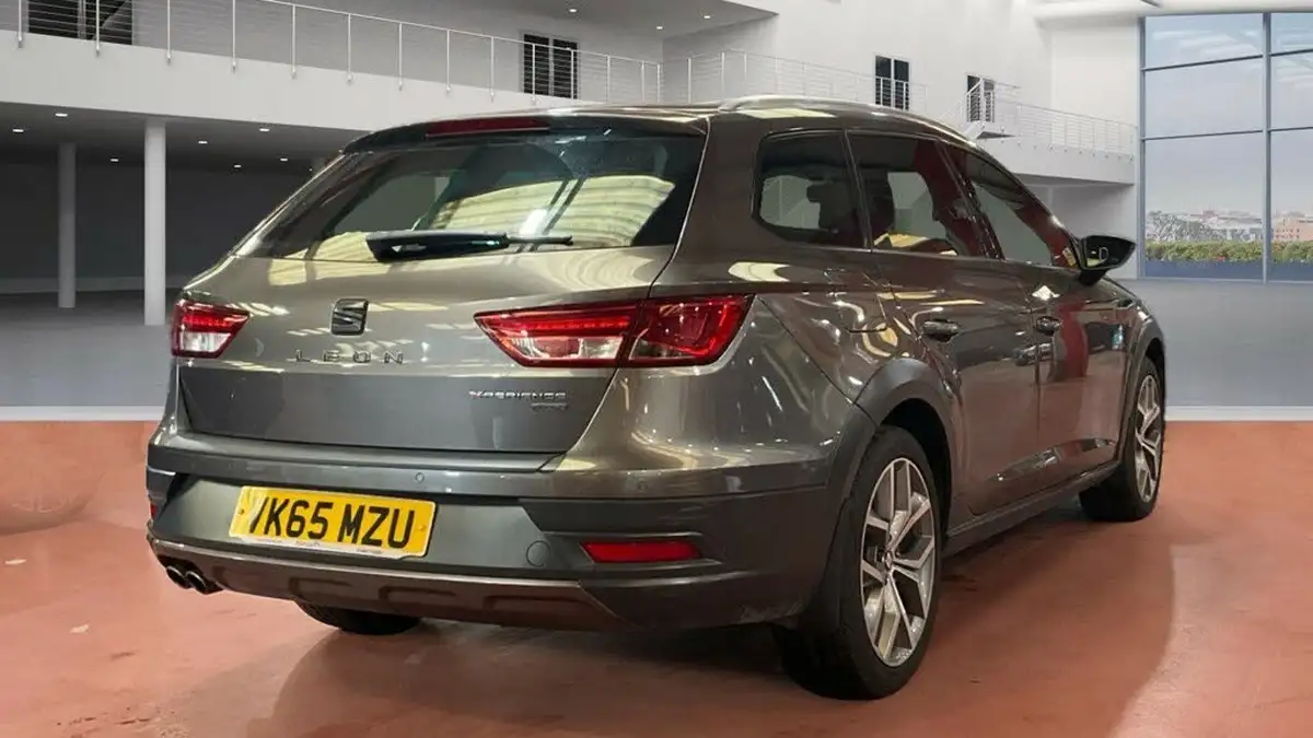 2015-seat-leon-20tdi-x-perience-se-technology-184ps-dsg-big-3