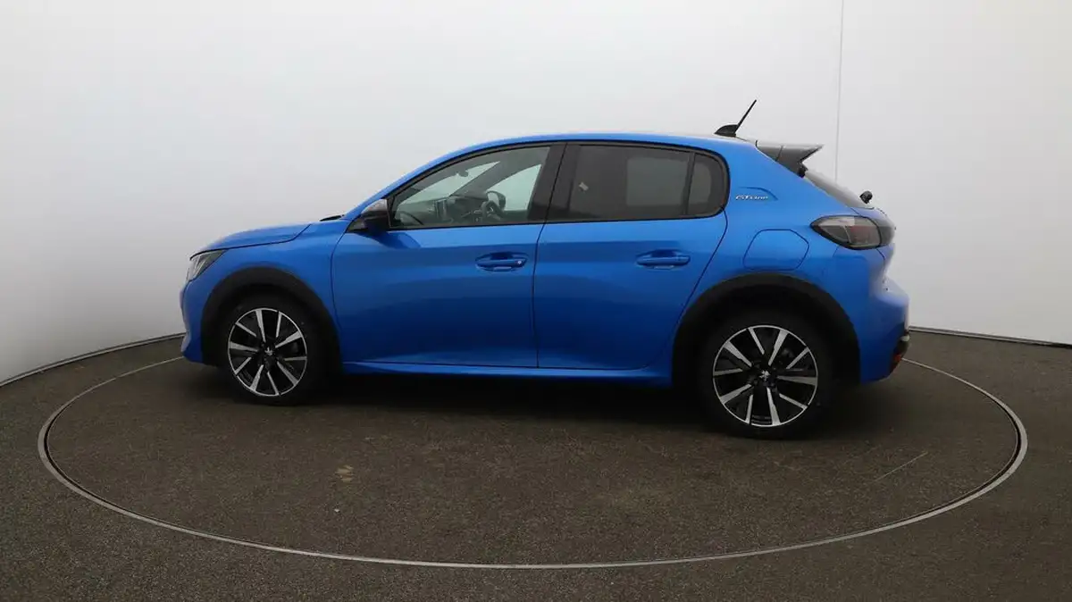 2020-peugeot-208-12-puretech-gt-line-100bhp-eat8-big-57