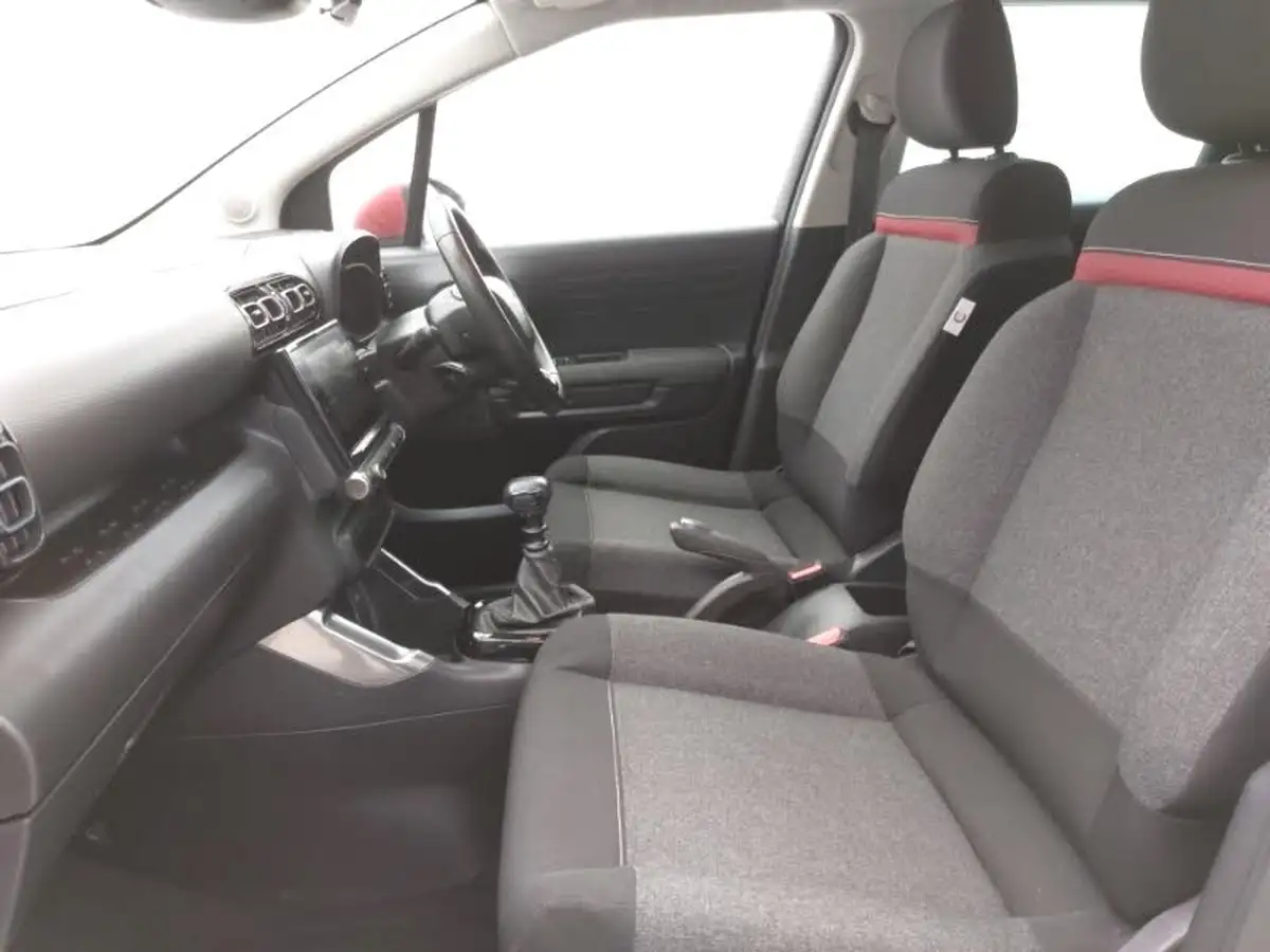 2022-citroen-c3-aircross-12-puretech-c-series-big-4