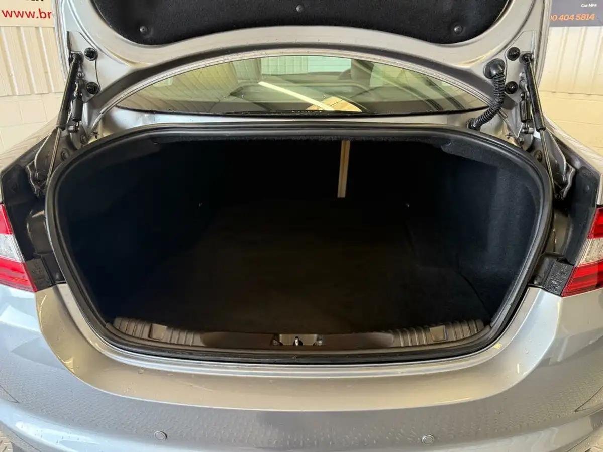2013-jaguar-xf-30td-premium-luxury-ss-saloon-4d-auto-big-17