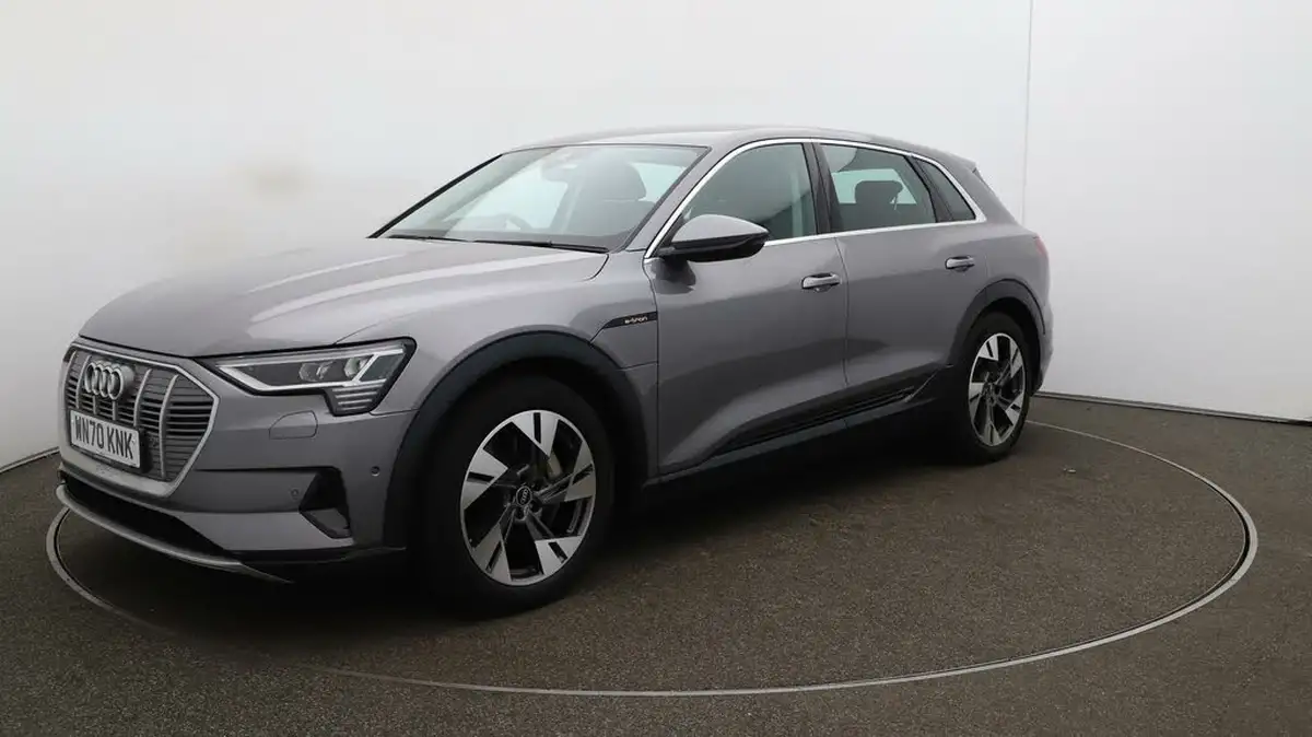 2020-audi-e-tron-50e-sport-big-63