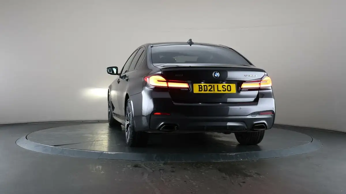 2021-bmw-5-series-20td-520d-xdrive-m-sport-mht-saloon-4d-big-45