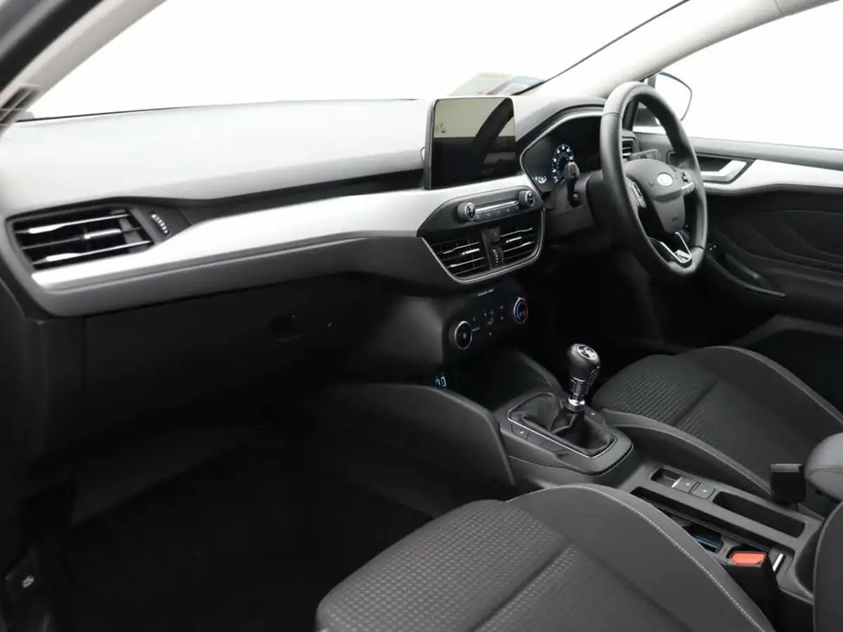 2020-ford-focus-15-zetec-120ps-estate-big-11