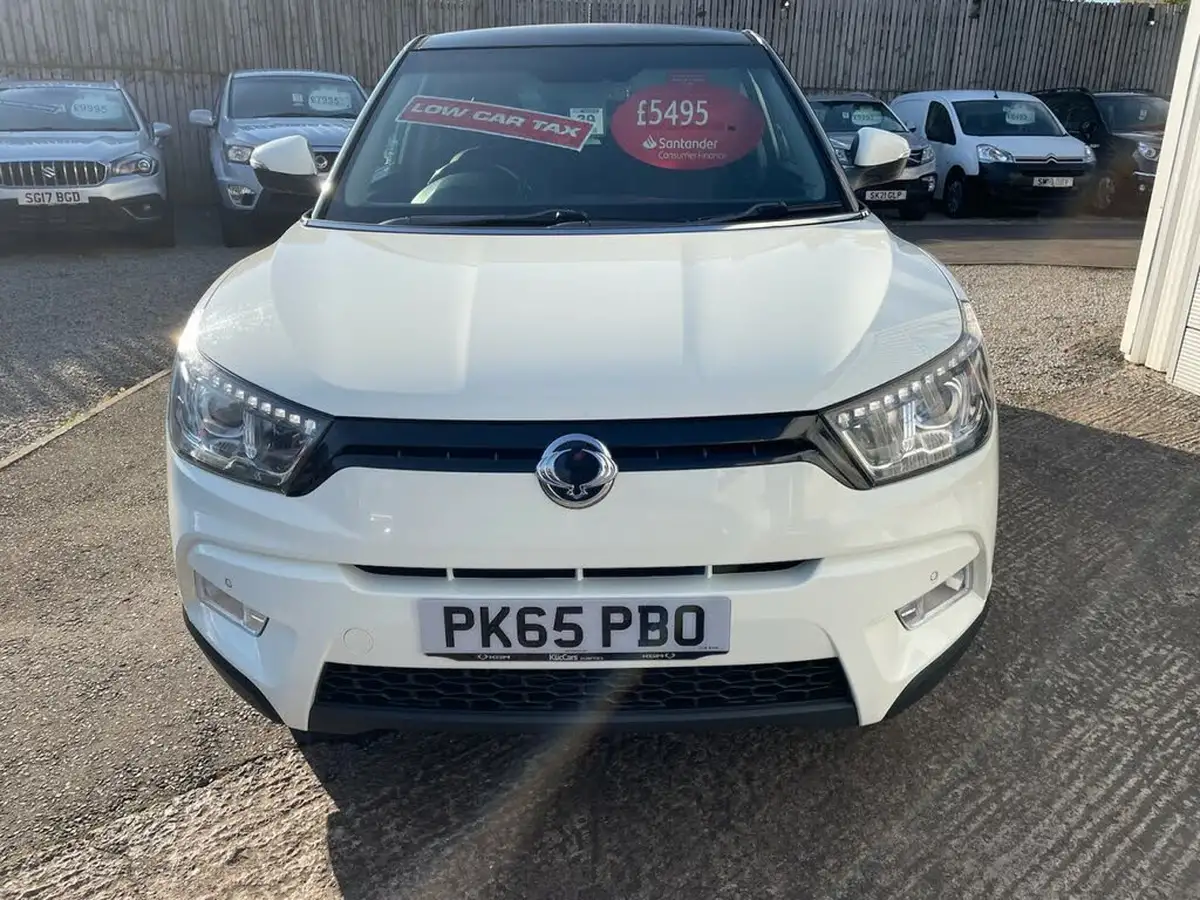 2015-kgm-ssangyong-tivoli-16td-elx-2wd-big-1