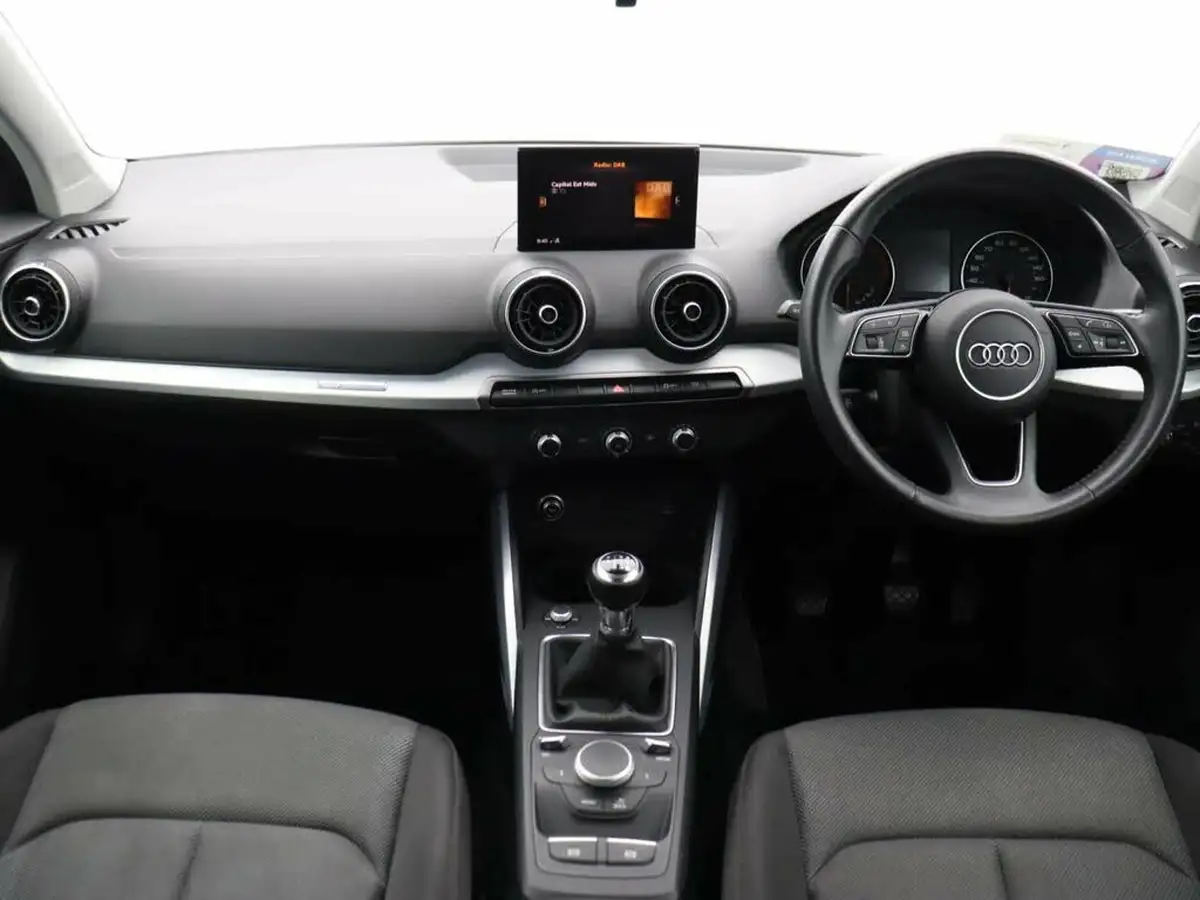 2019-audi-q2-16-30-tdi-sport-big-20