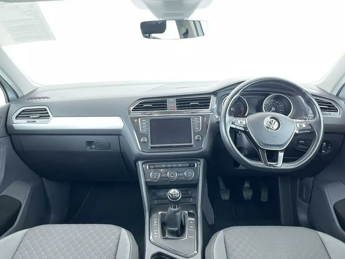 2016-volkswagen-tiguan-20tdi-se-navigation-150ps-bmtss-big-7