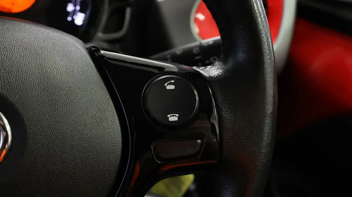 2019-toyota-aygo-10-vvt-i-x-play-big-22