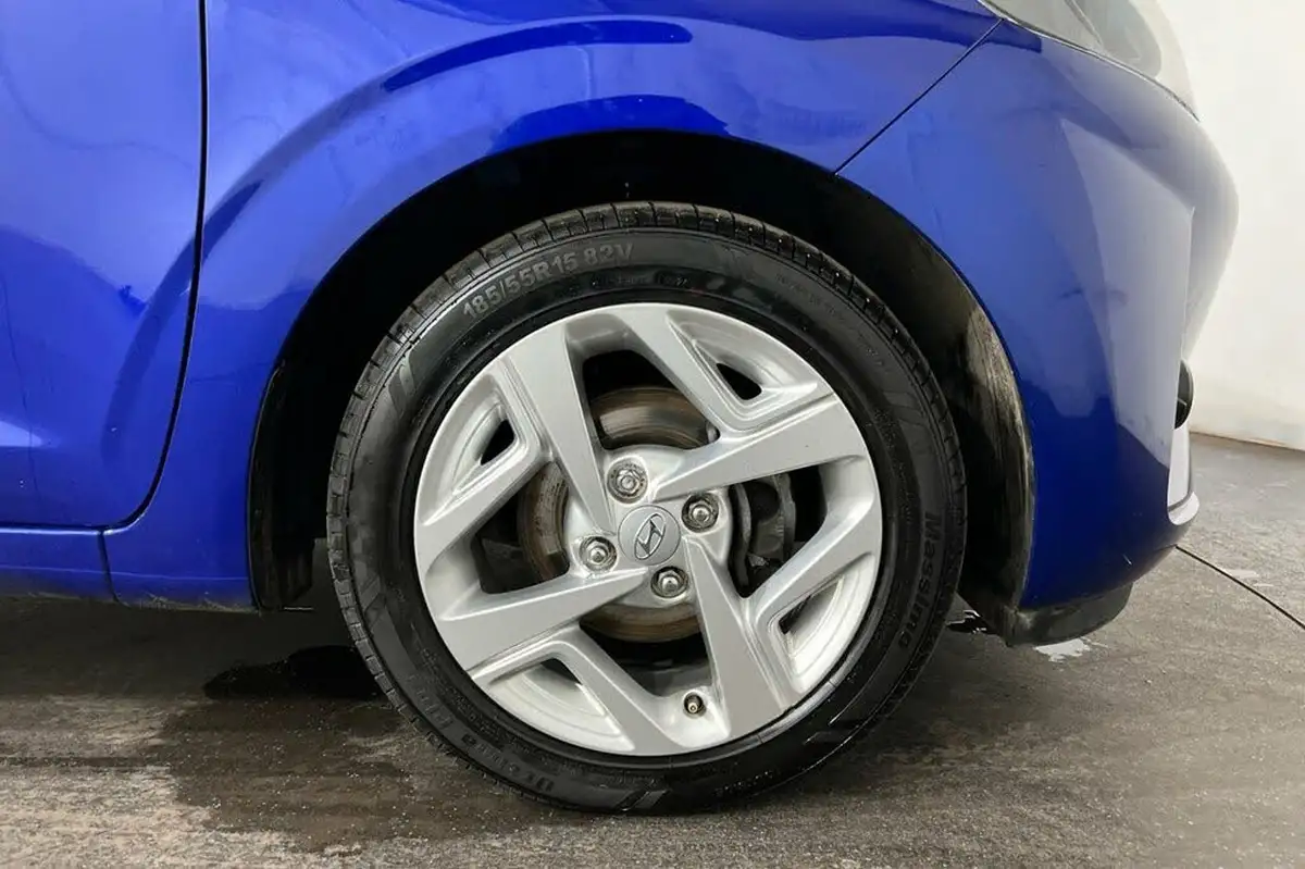 2021-hyundai-i10-12-se-connect-big-13