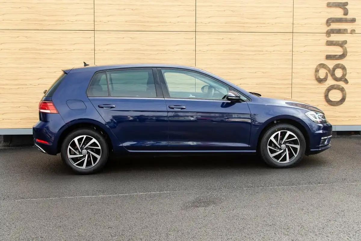 2020-volkswagen-golf-10-tsi-match-edition-hatchback-big-14