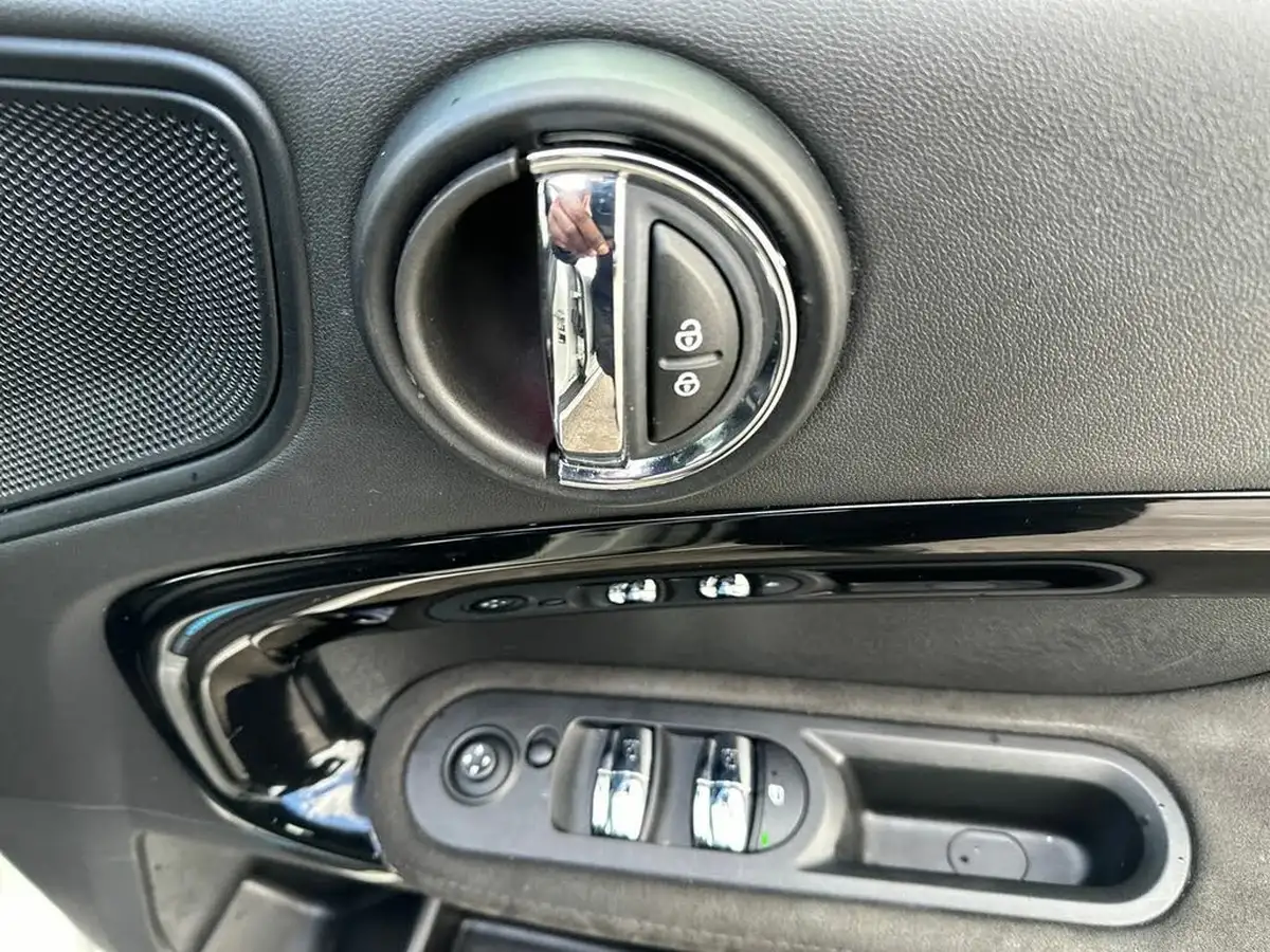 2022-mini-countryman-20-cooper-s-sport-big-24