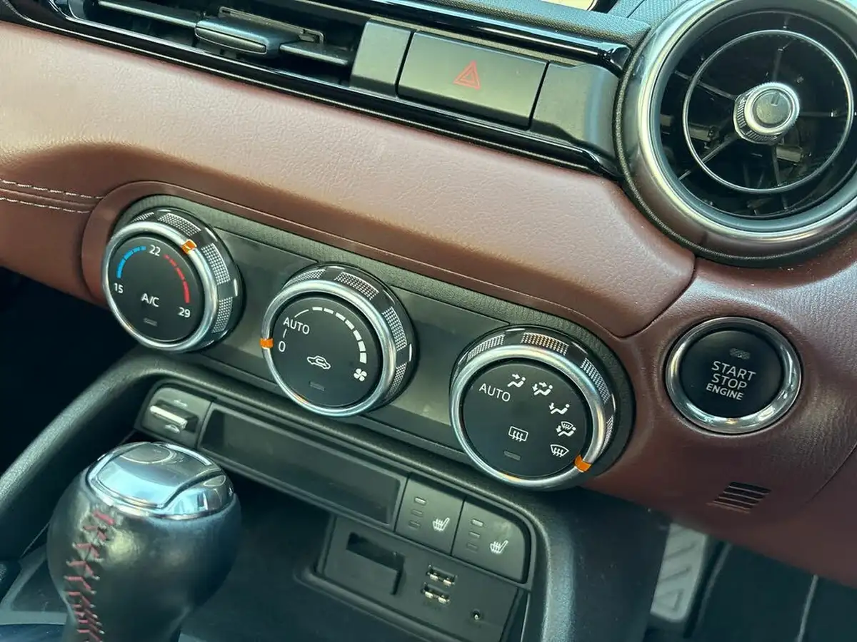 2019-mazda-mx-5-20-gt-sport-nav-rf-auto-big-13
