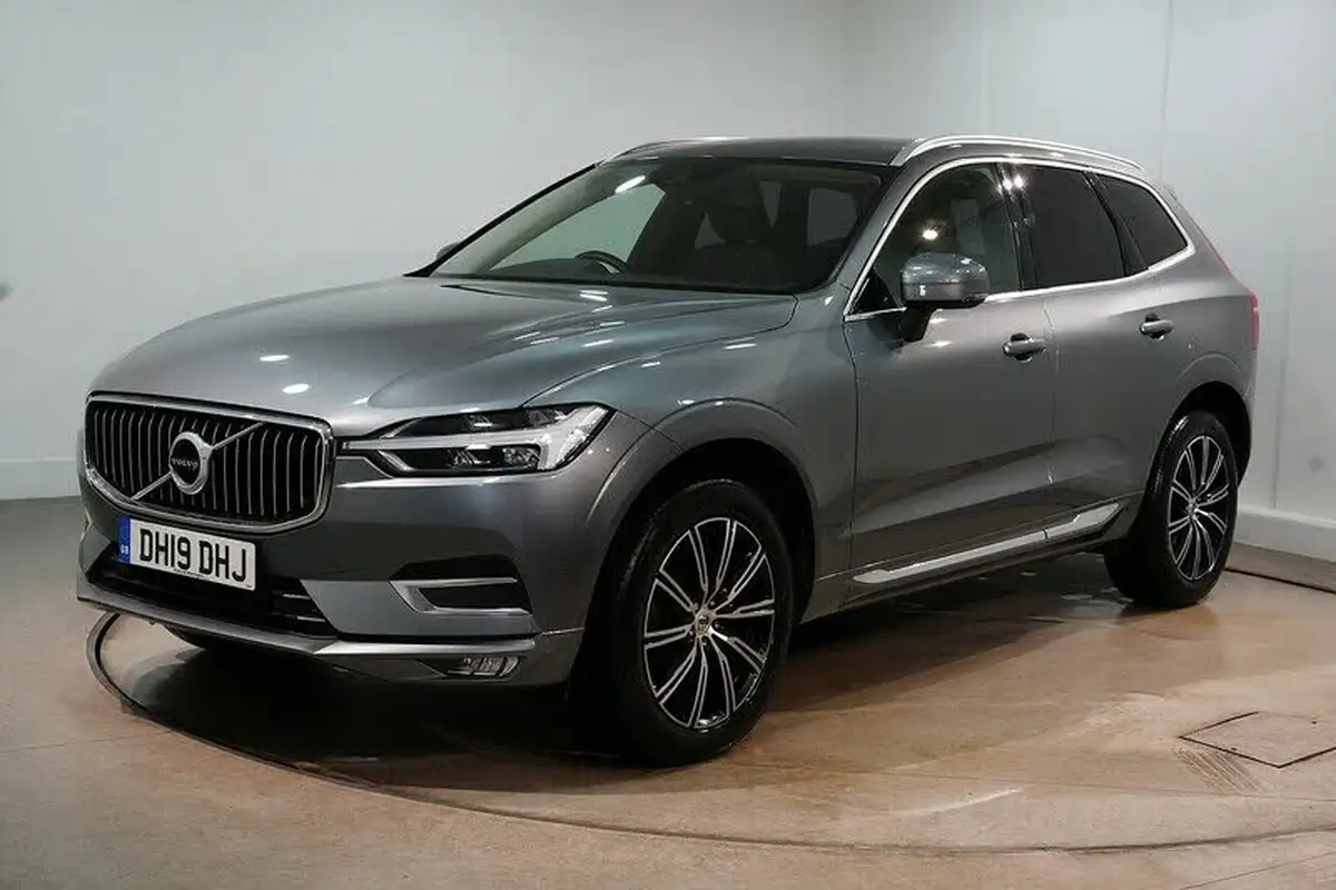 2019-volvo-xc60-20-t5-inscription-awd-big-5