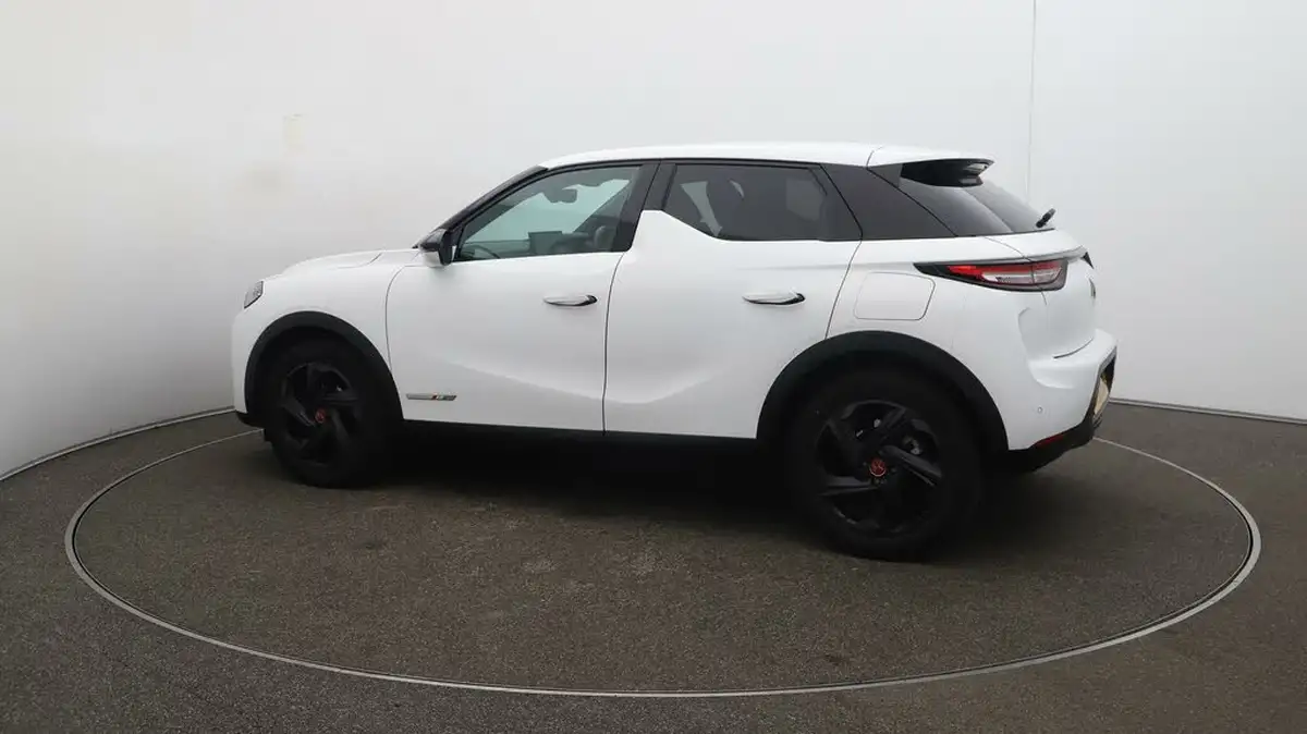 2021-ds-ds-3-crossback-12-puretech-performance-line-130ps-big-47