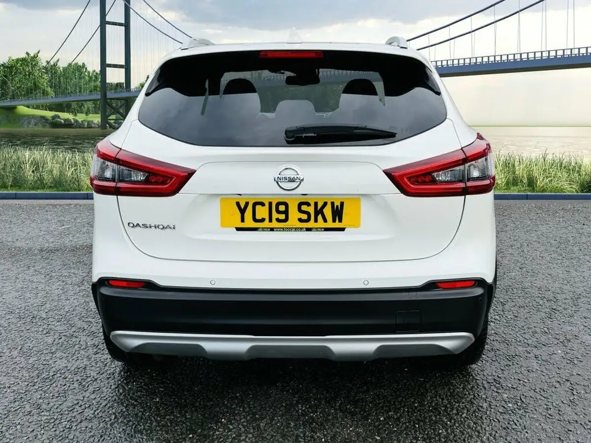 2019-nissan-qashqai-15dci-n-motion-drive-assist-pack-big-4