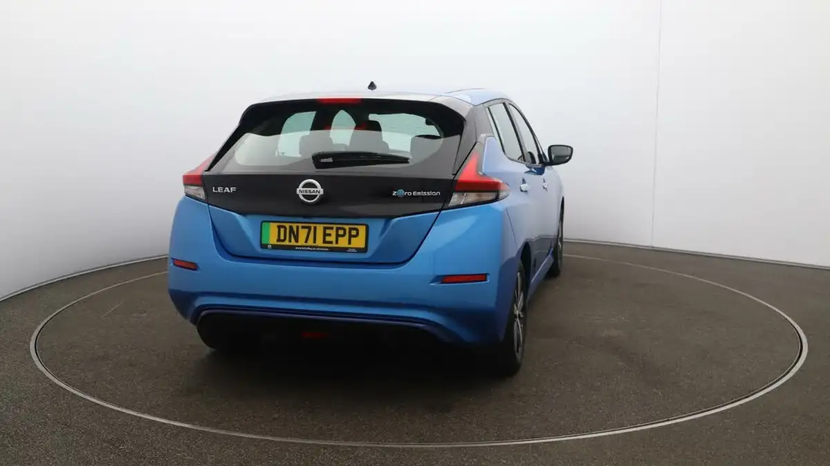 2021-nissan-leaf-e-acenta-big-53