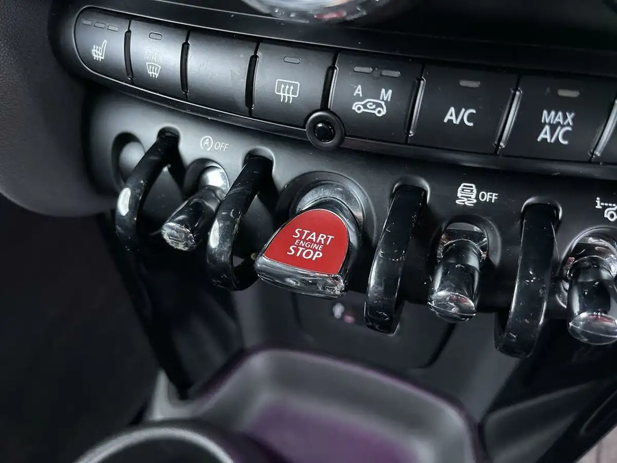 2016-mini-cooper-20-cooper-s-chili-ss-hatchback-3d-big-34