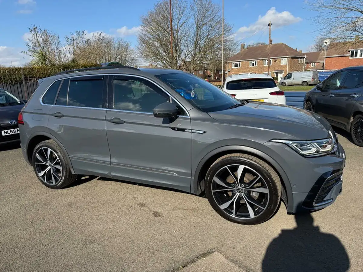 2022-volkswagen-tiguan-20tdi-r-line-150ps-4motion-big-0