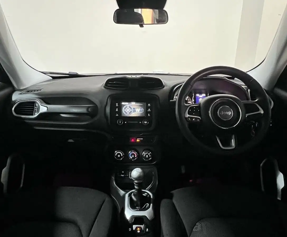 2017-jeep-renegade-16-multijet-ii-sport-big-6