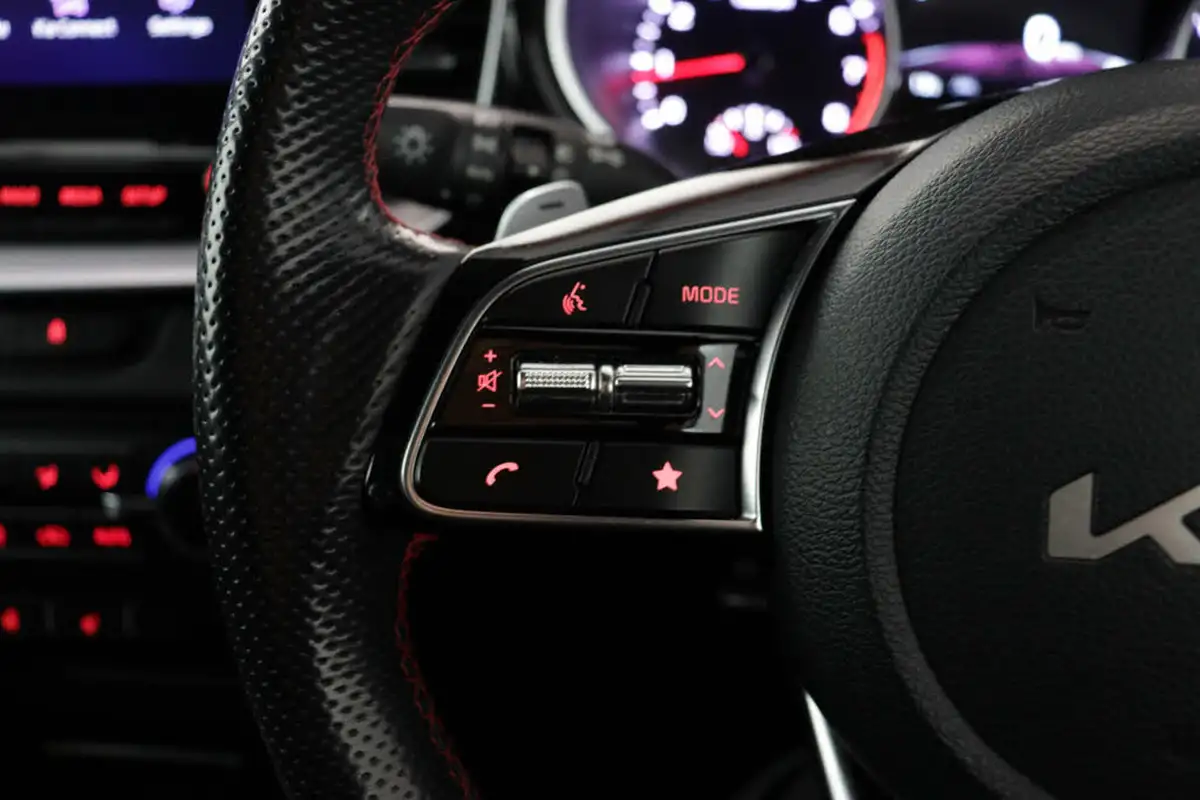 2022-kia-pro-ceed-16-t-gdi-gt-big-27