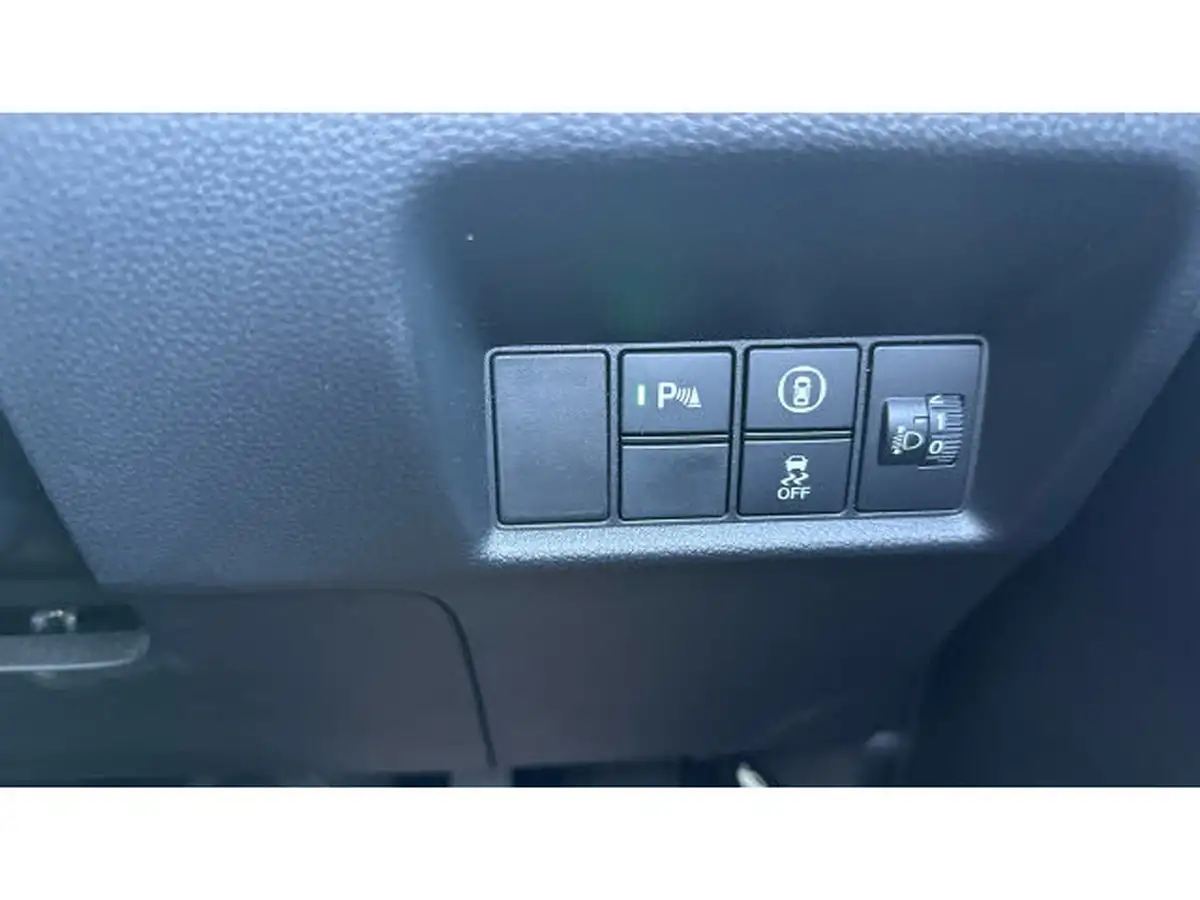 2021-honda-jazz-15-i-mmd-ex-107ps-big-41