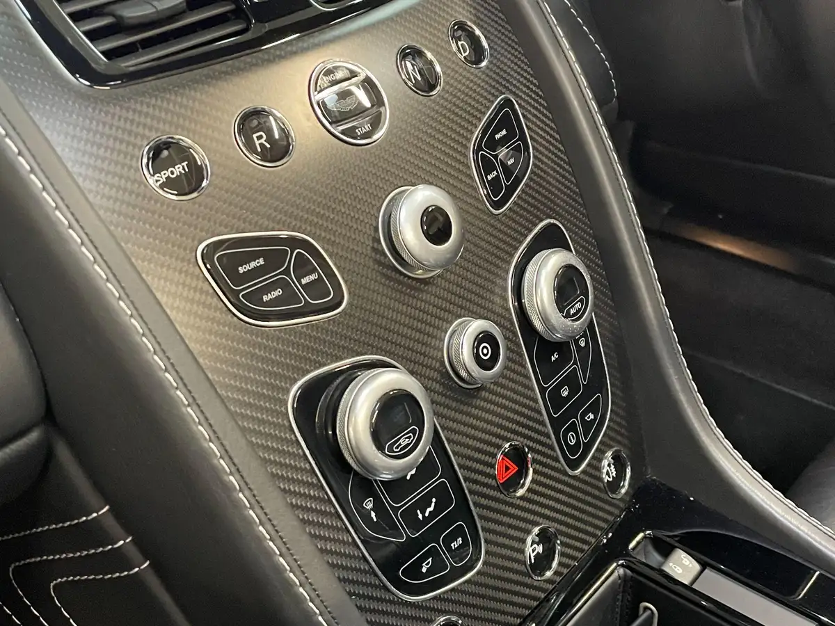 2016-aston-martin-vantage-47-v8-vantage-s-roadster-sportshift-big-15
