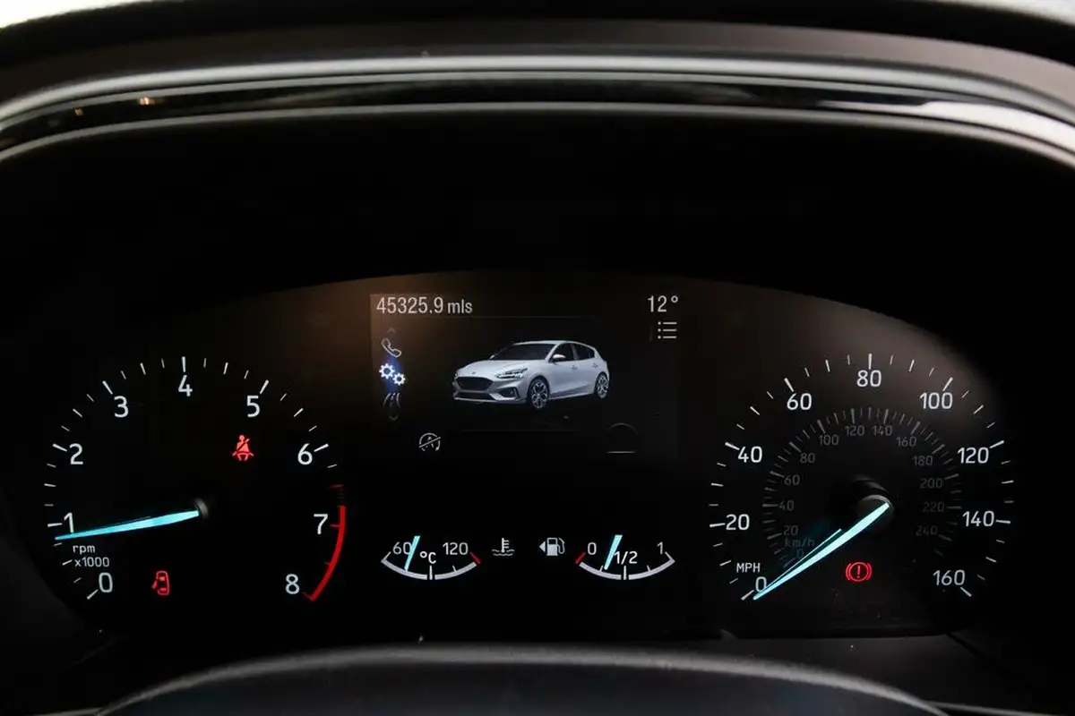 2020-ford-focus-10t-st-line-edition-125ps-hybrid-mhev-hatchback-big-14