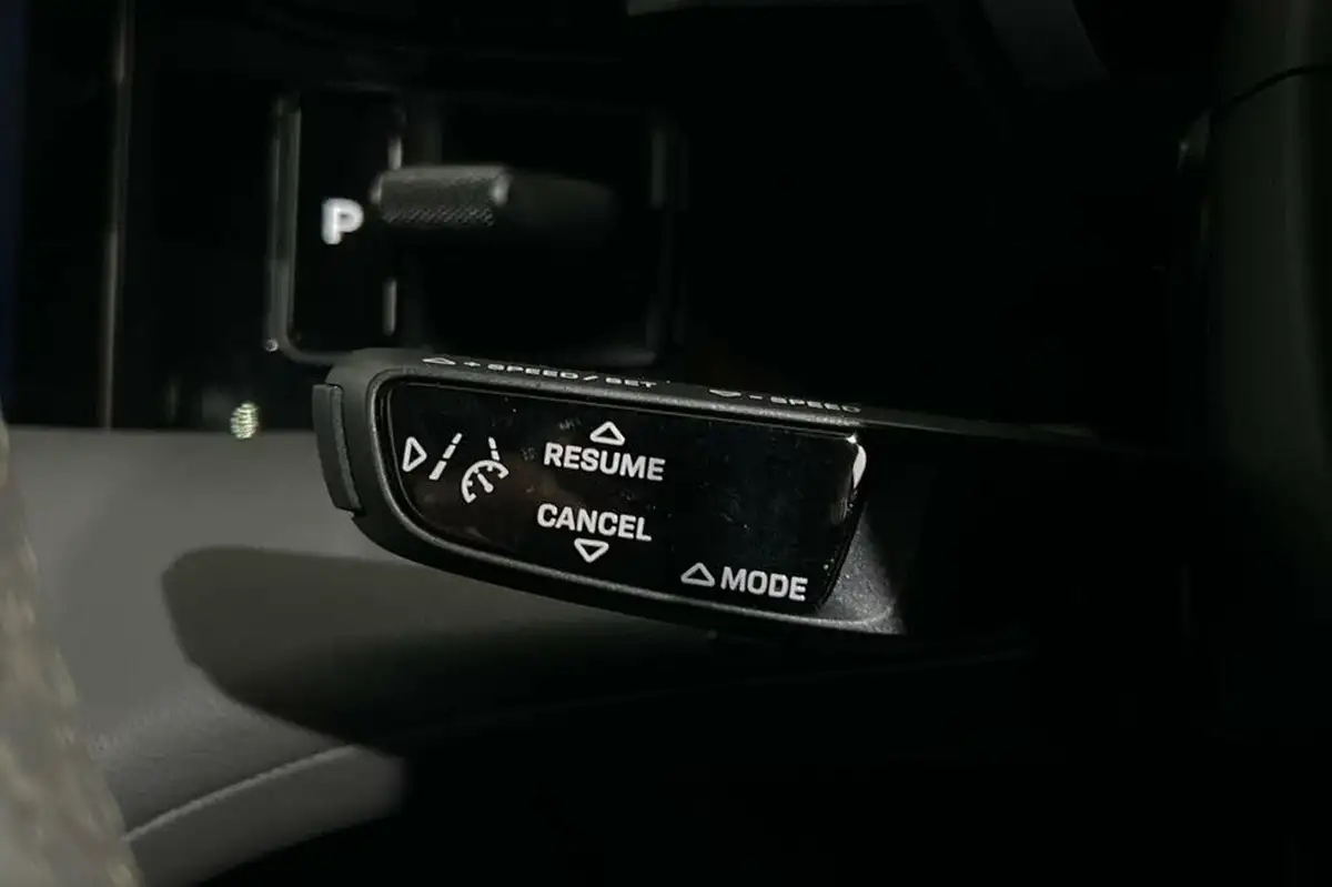 2021-porsche-taycan-e-4s-571ps-performance-battery-plus-big-27