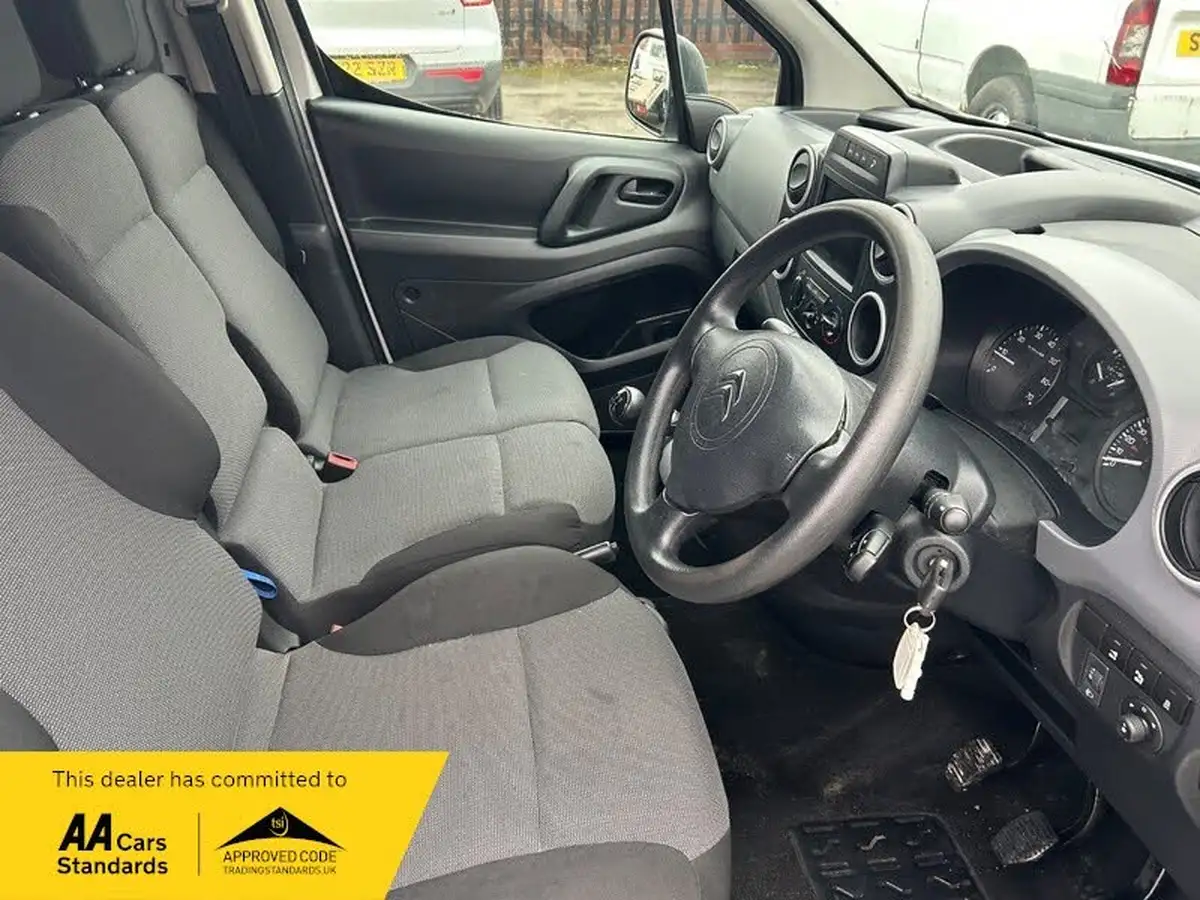 2017-citroen-berlingo-16td-l1625-enterprise-special-edition-16bluehdi-75eu6-panel-big-9