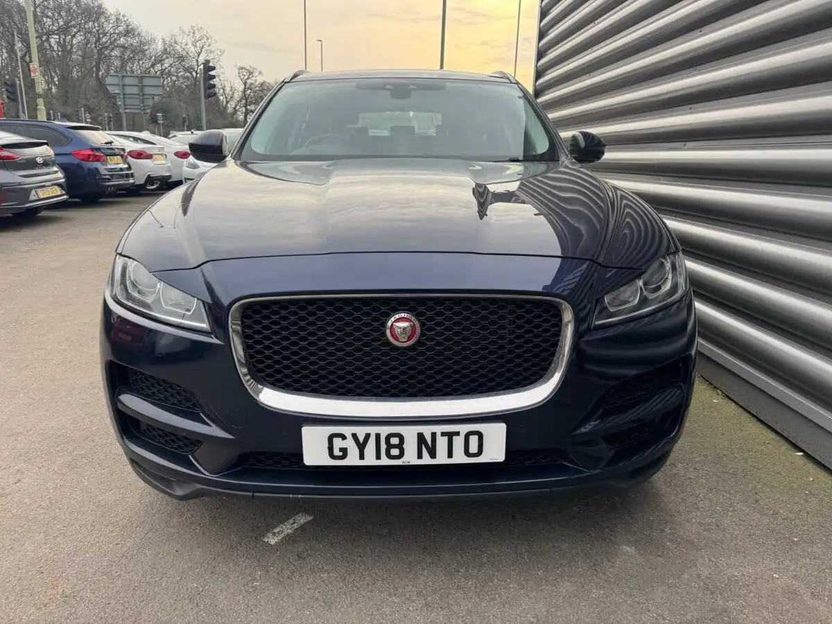 2018-jaguar-f-pace-20-i4d-prestige-180ps-auto-big-2