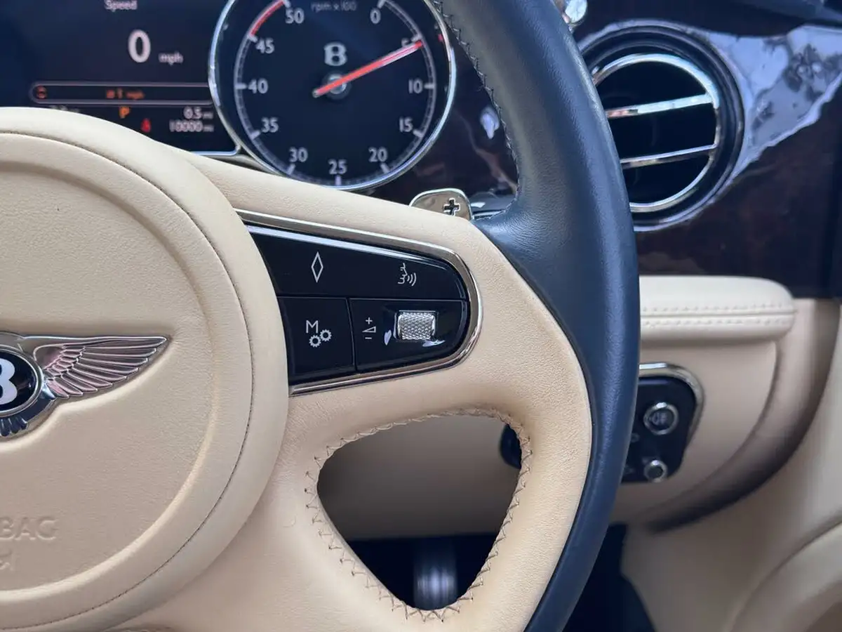 2012-bentley-mulsanne-675-big-25