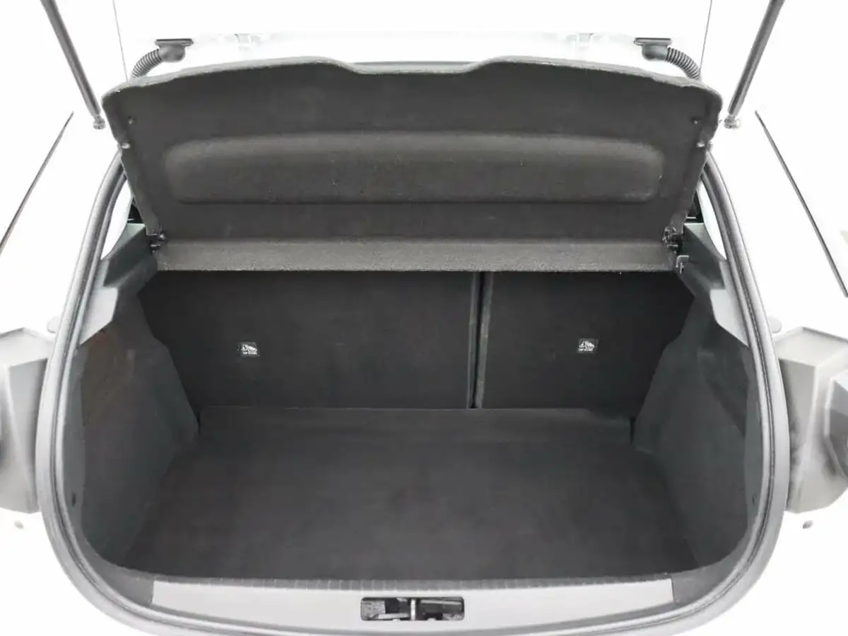 2020-vauxhall-corsa-12i-se-nav-big-17