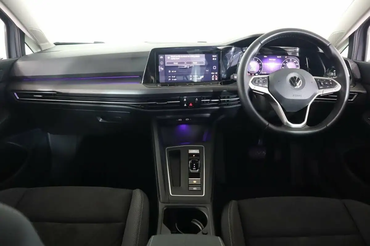 2021-volkswagen-golf-15-etsi-style-150ps-hatchback-big-19