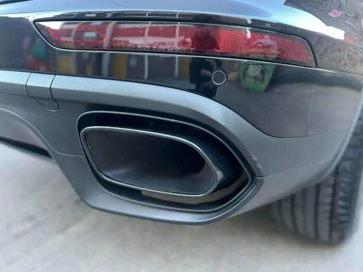 2014-porsche-cayenne-30td-big-57