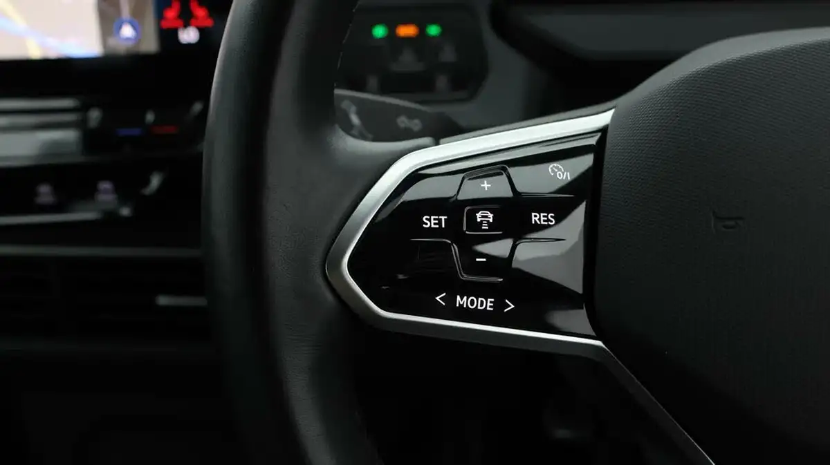 2022-volkswagen-id3-e-life-204ps-58kwh-pro-performance-big-21