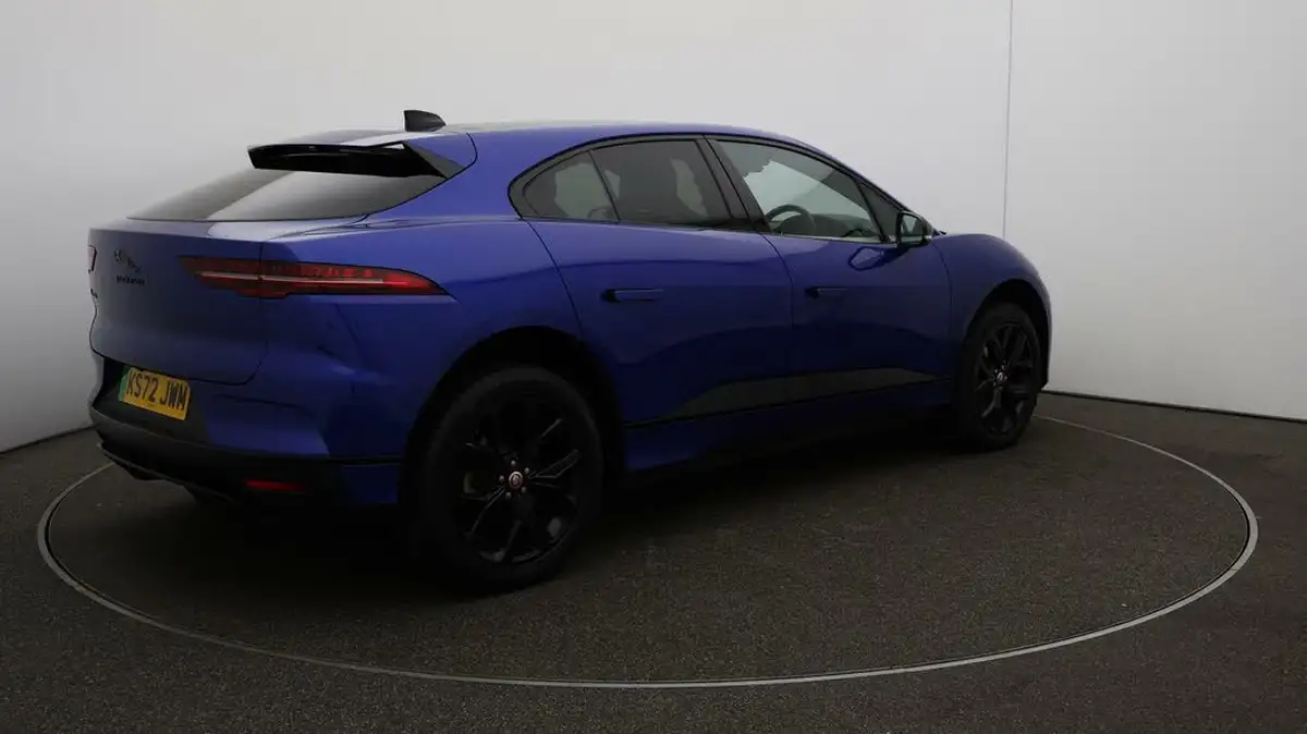 2022-jaguar-i-pace-ev400-hse-black-big-51