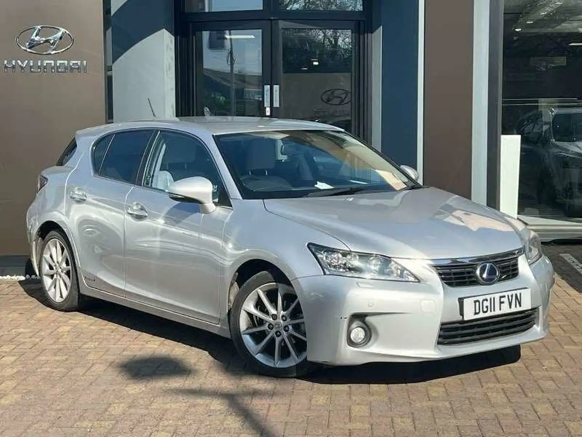 2011-lexus-ct-200h-18-se-l-premier-big-21