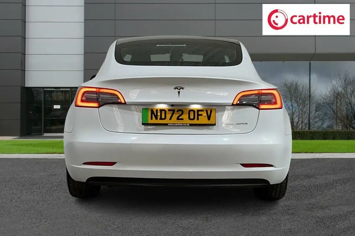 2022-tesla-model-3-e-long-range-big-5