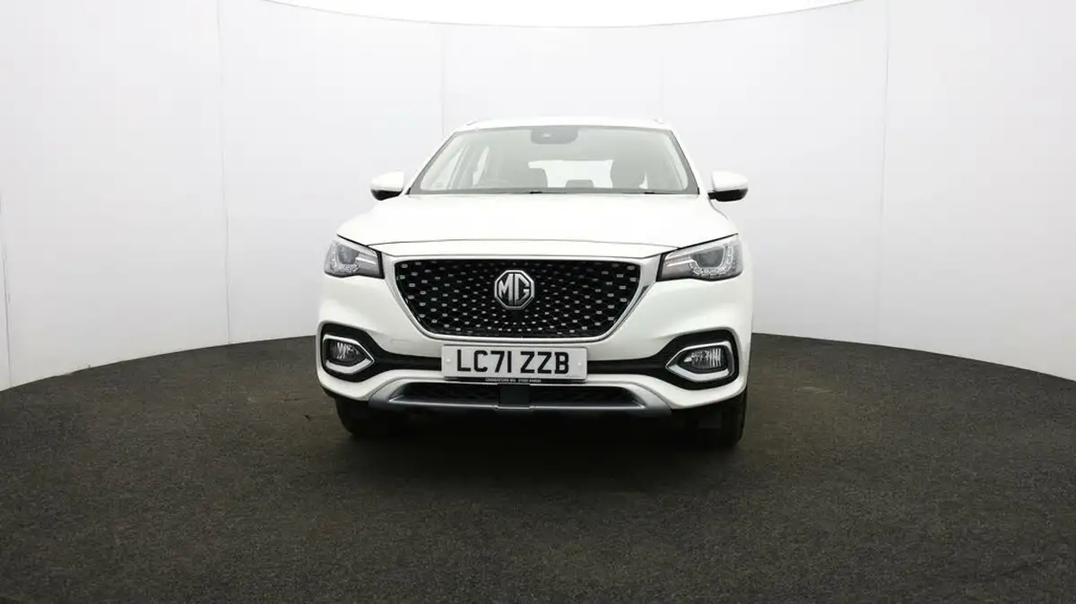 2021-mg-hs-15t-gdi-excite-162ps-big-33