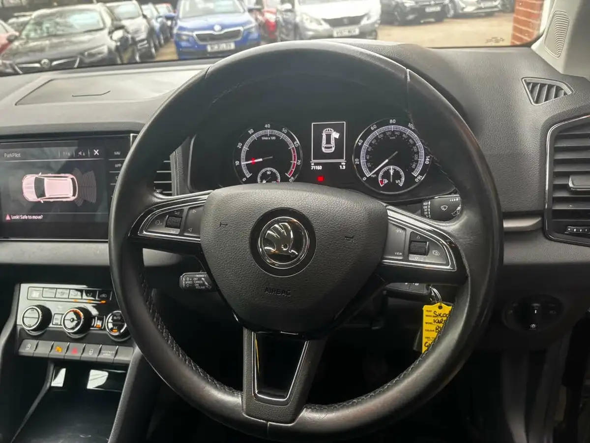 2020-skoda-karoq-15-tsi-se-technology-big-19