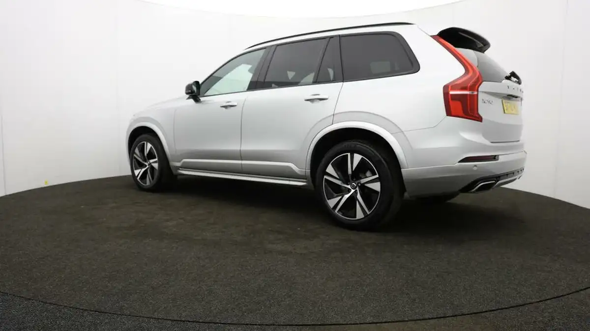 2021-volvo-xc90-20td-b5-r-design-big-66