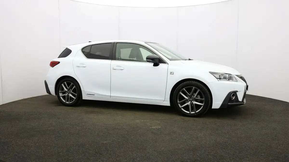 2019-lexus-ct-200h-18-f-sport-big-48