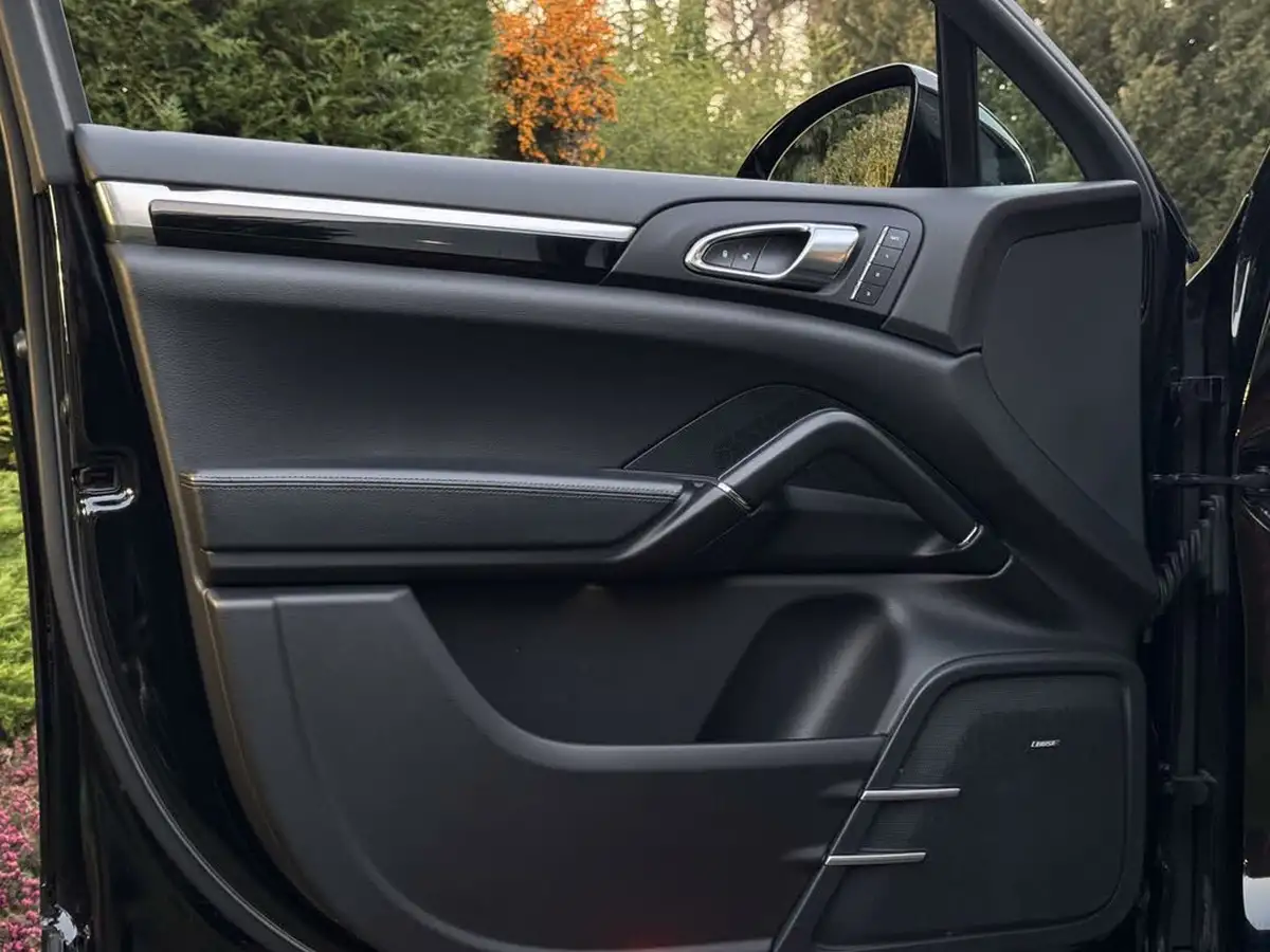 2017-porsche-cayenne-30td-diesel-platinum-edition-big-53