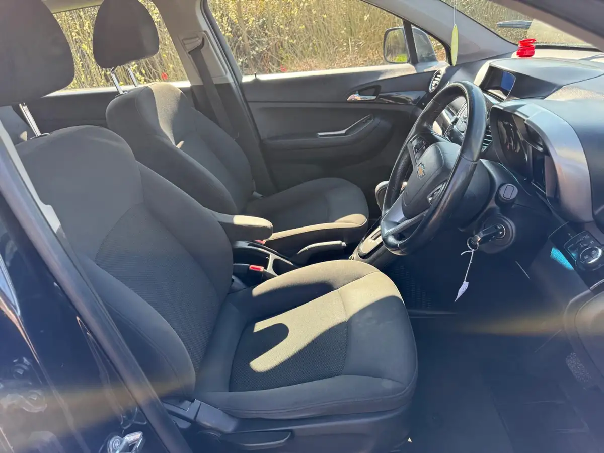 2012-chevrolet-orlando-20td-ltz-163ps-auto-big-11