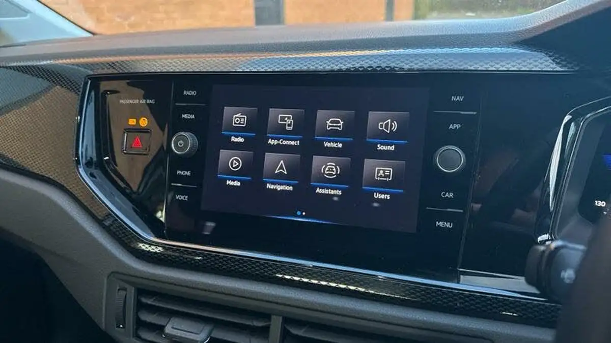 2023-volkswagen-taigo-10-tsi-life-110ps-big-6