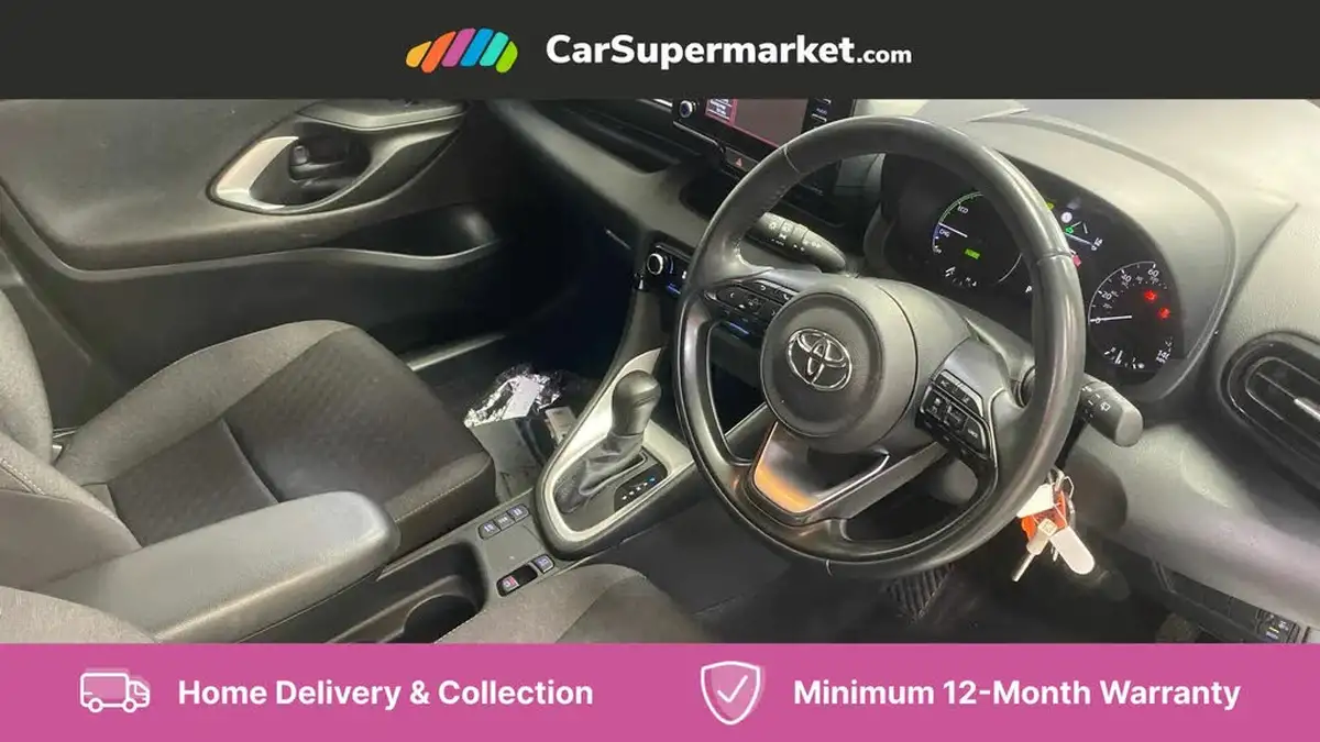 2021-toyota-yaris-15-vvt-i-icon-114bhp-hybrid-1490cc-e-cvt-big-3