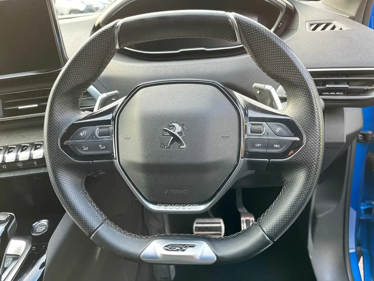 2022-peugeot-3008-suv-12-puretech-gt-eat8-big-25